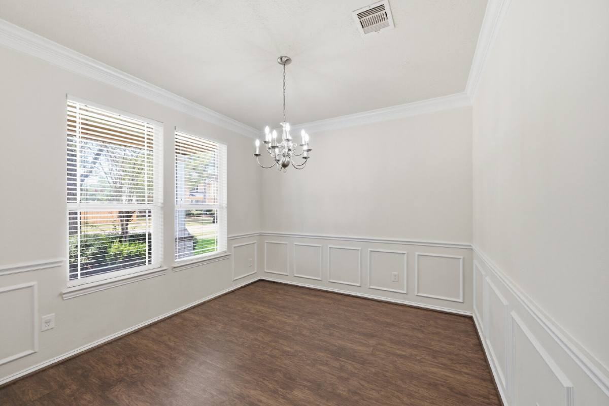 2117 Rushing Spring Dr - Photo 5 of 20