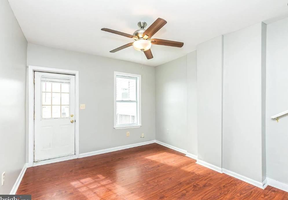 421 Fawcett St - Photo 7 of 18