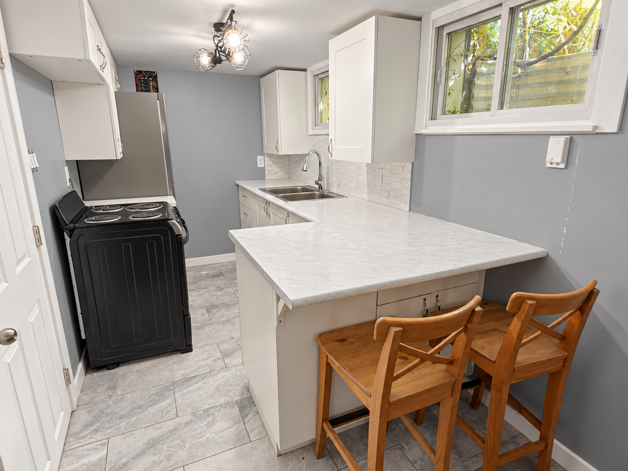 200 Craydon Rd #103 - Photo 4 of 11