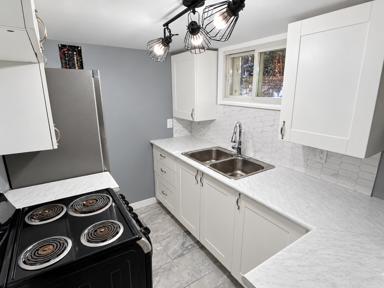 200 Craydon Rd #103 - Photo 5 of 11