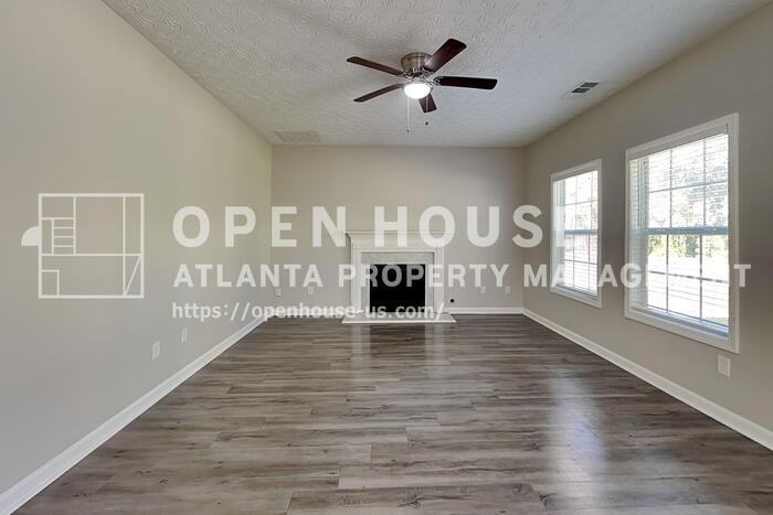 1385 Brisbane Dr - Photo 5 of 25