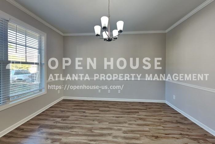 402 Belmont Way - Photo 6 of 18