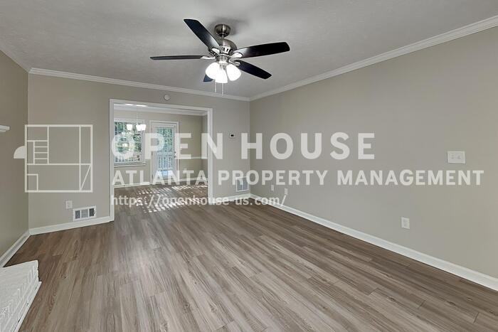 750 Winnbrook Dr - Photo 4 of 21