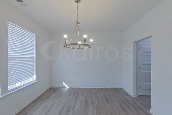 120 English Oak Ln - Photo 2 of 26