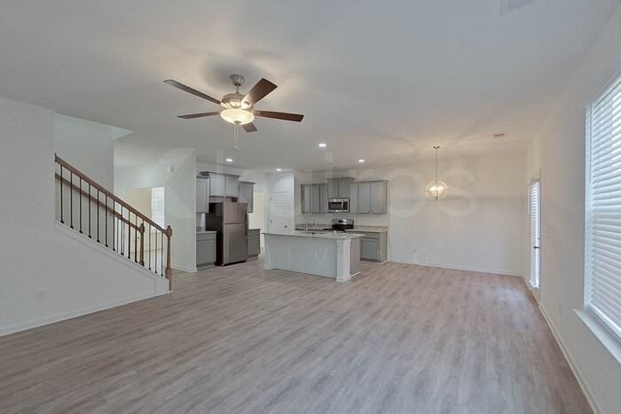 120 English Oak Ln - Photo 4 of 26