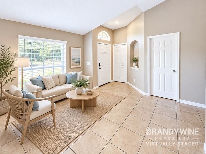 2143 Fennell St - Photo 3 of 24