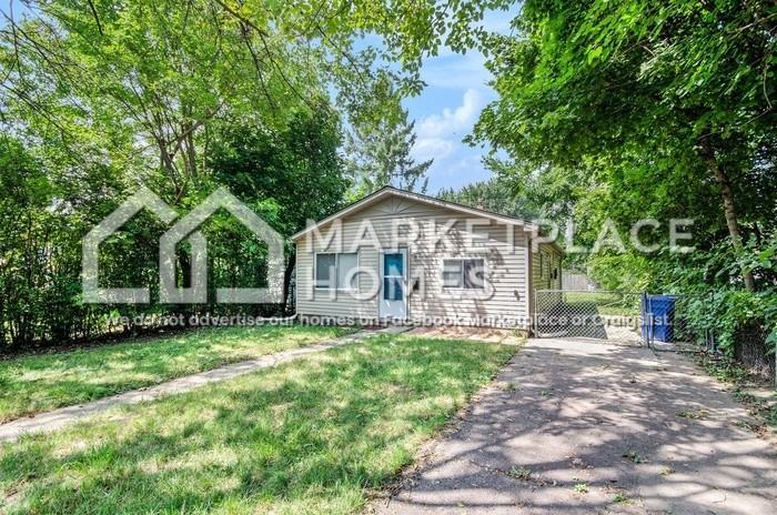 13311 Julius Ave - Photo 2 of 23