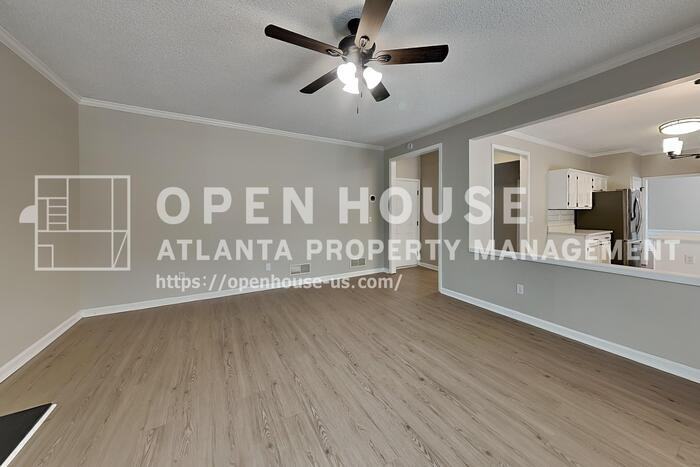 4825 Tanners Spring Dr - Photo 4 of 23