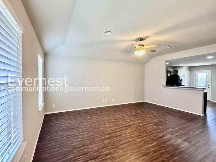 6604 N 128th East Ave - Photo 3 of 39