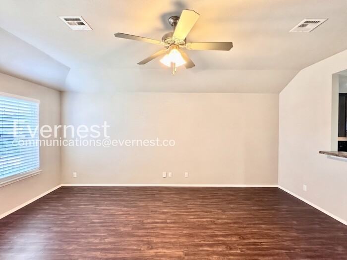 6604 N 128th East Ave - Photo 4 of 39