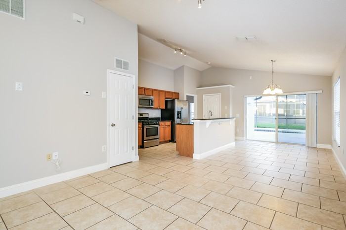 763 Sonja Cir - Photo 6 of 17