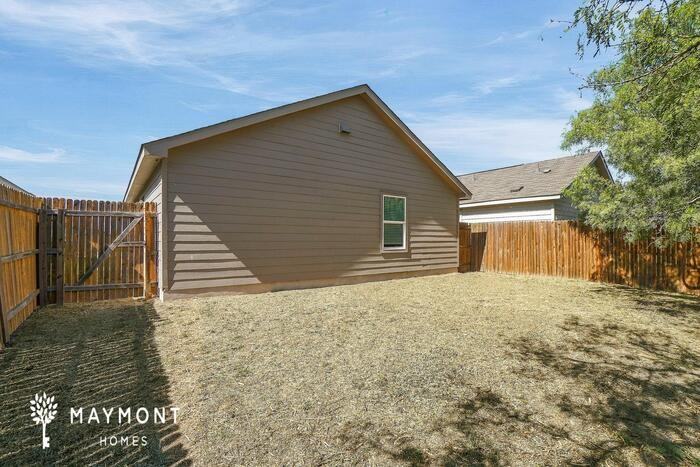3326 Carducci Dr - Photo 3 of 3