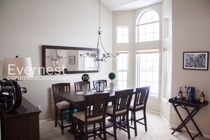 8907 Miners Dr - Photo 3 of 20