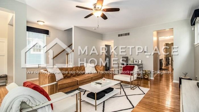 50216 Harding St - Photo 4 of 27