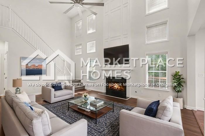 7618 Waterlace Dr - Photo 6 of 33