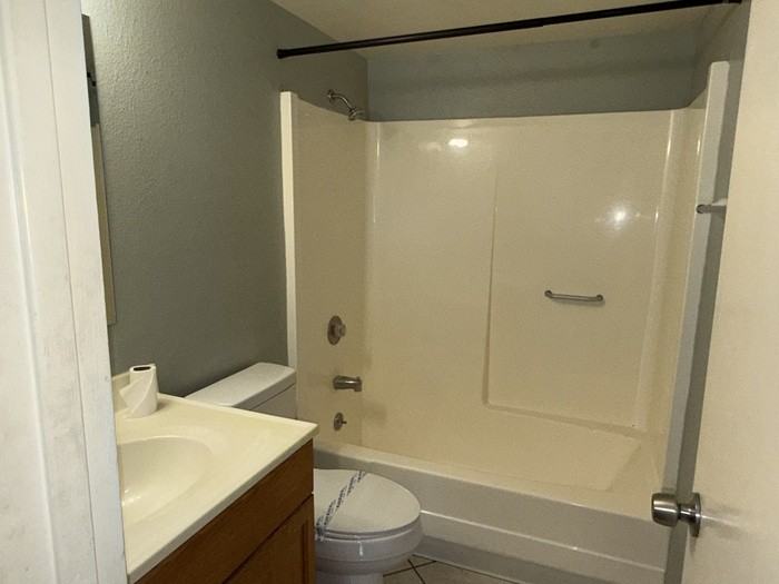 4323 W Sandra Cir - Photo 4 of 12