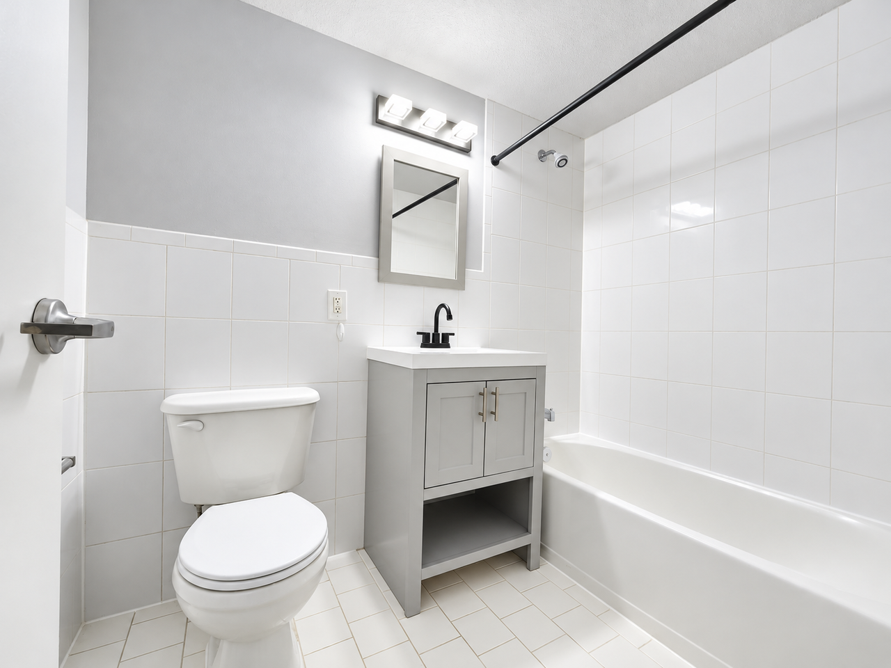 22 W 25th St #3A - Photo 5 of 5