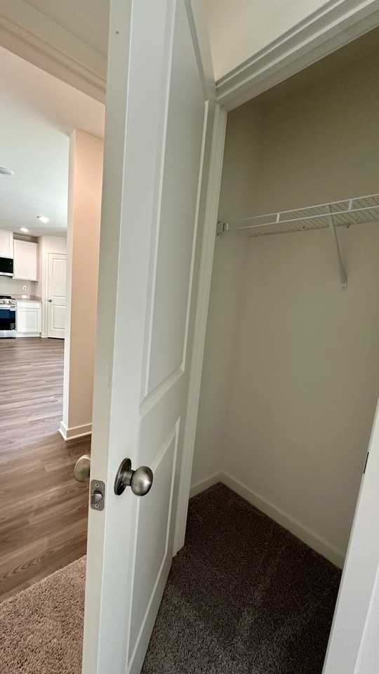 239 Golden Raintree Dr #NA - Photo 6 of 28