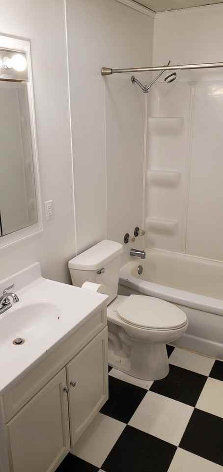 2605 Avenue H #NA - Photo 5 of 8