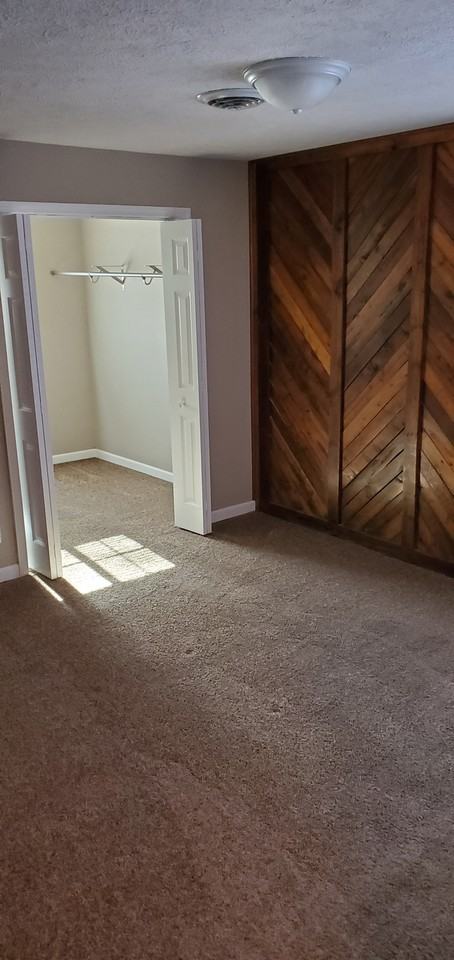 2605 Avenue H #NA - Photo 6 of 8