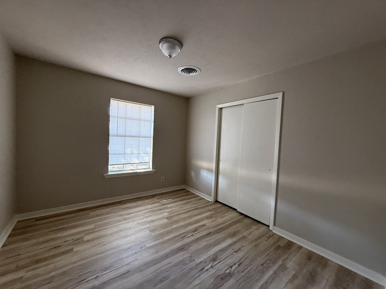 1207 Palm St #NA - Photo 5 of 15