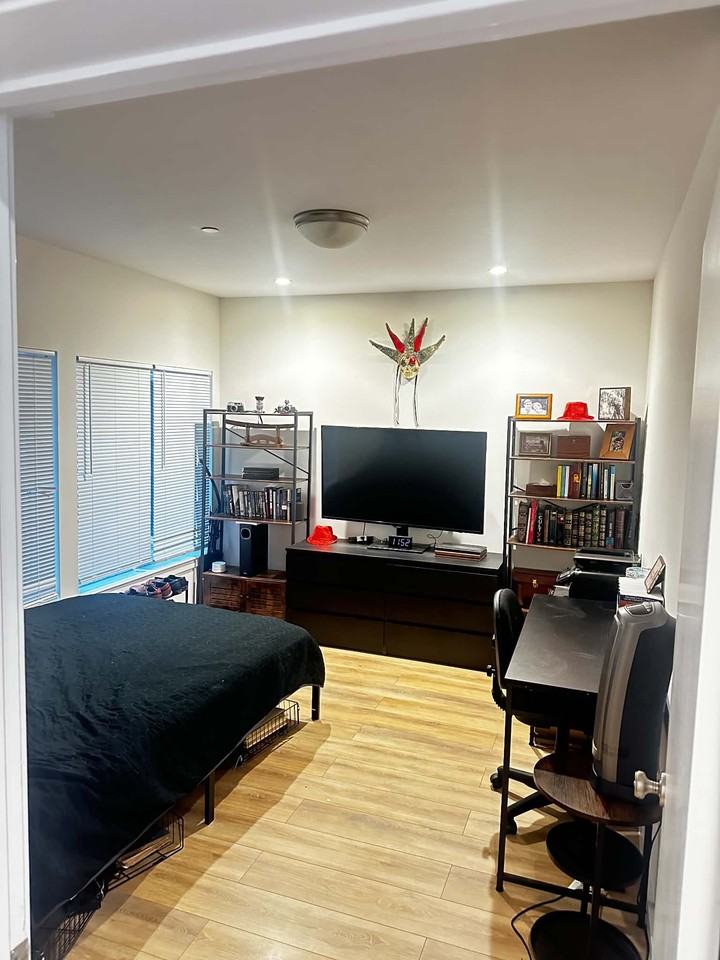 1638 Larkin St #1 - Photo 2 of 7