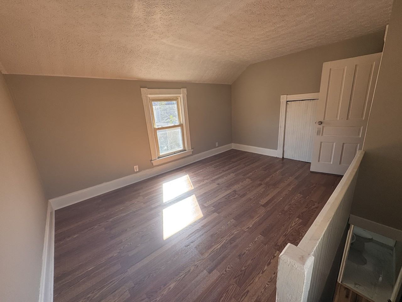 463 Bingham St #NA - Photo 2 of 10