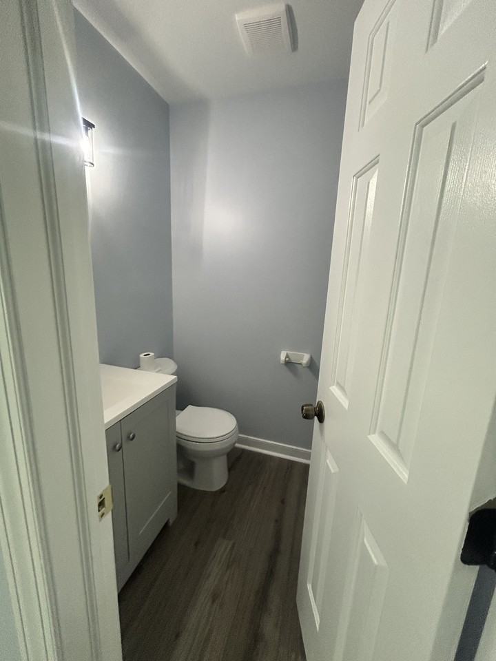 7266 Hanover Green Dr #A - Photo 3 of 5