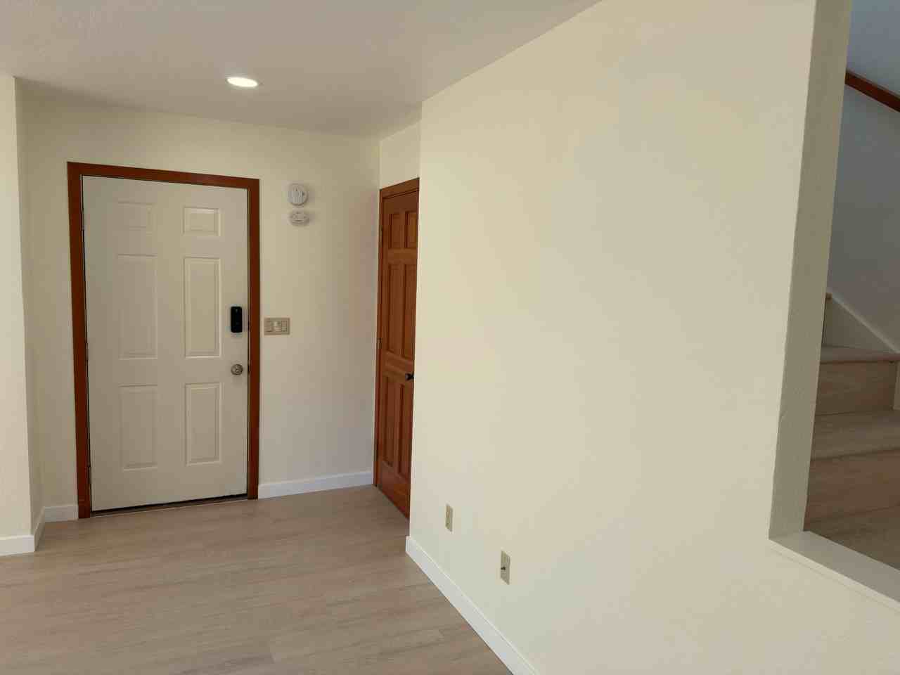 1228 Broadway #NA - Photo 7 of 18