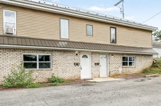 11 N Chestnut St #D - Photo 1 of 1