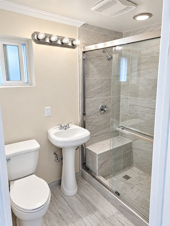 10833 Monogram Ave #NA - Photo 5 of 8