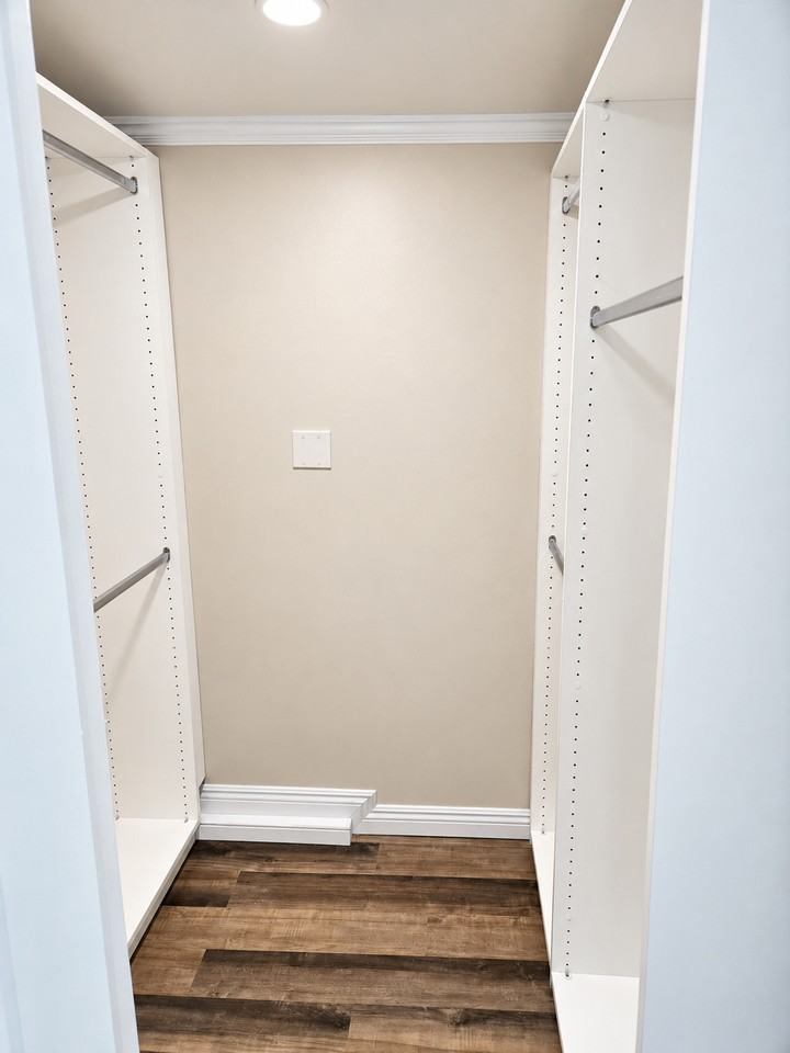 10833 Monogram Ave #NA - Photo 6 of 8