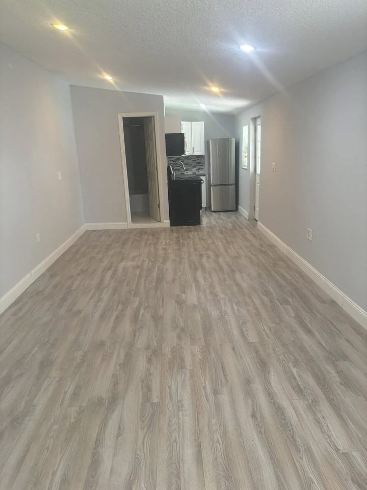 1330 Okaloosa Ave - Photo 6 of 6