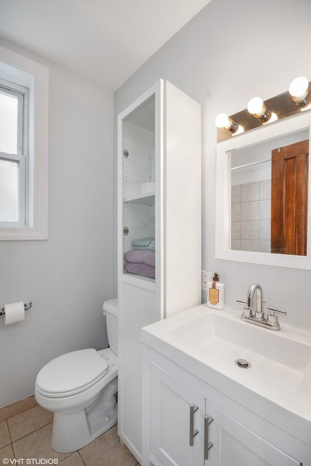 6025 S Saint Lawrence Ave #3 - Photo 6 of 13