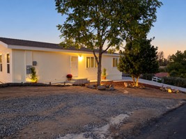 featured image of 2605 1/2 Kauana Loa Dr #NA