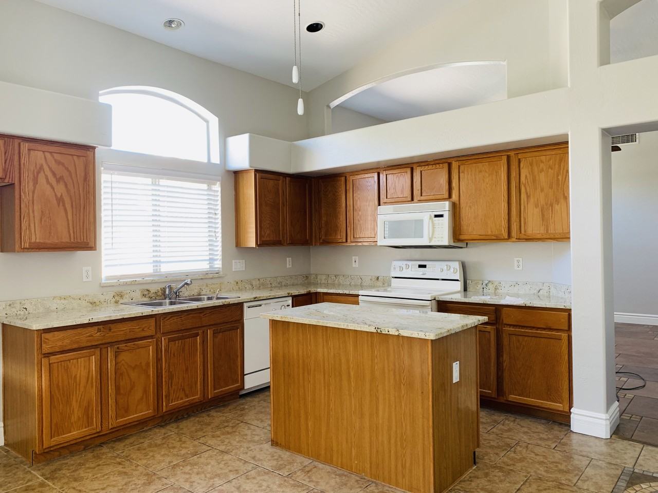 514 S Labelle #NA - Photo 5 of 14