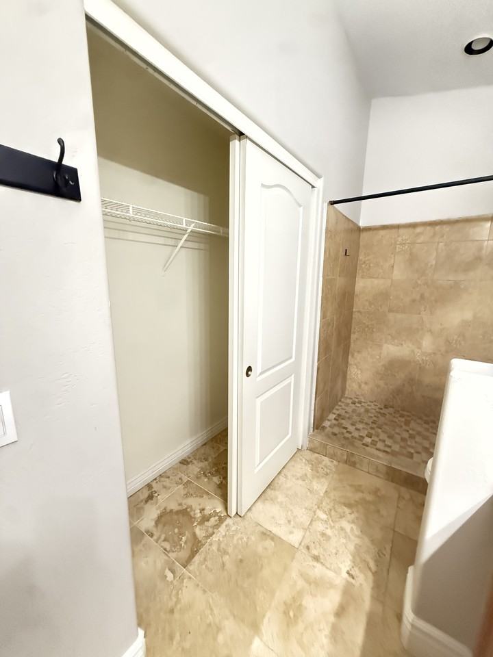 514 S Labelle #NA - Photo 7 of 14