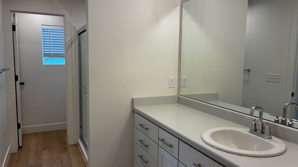 4388 E Hurstbourne Dr - Photo 4 of 26