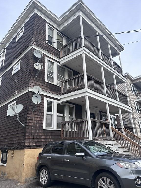 28 Fawndale Rd #1L