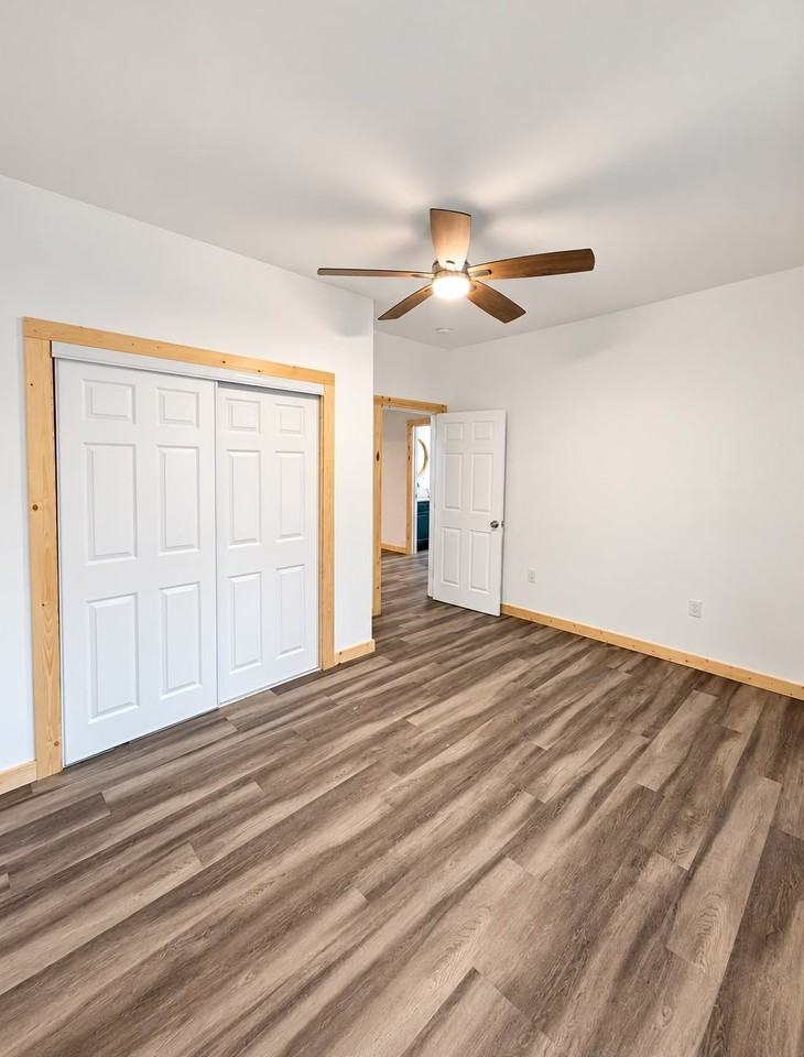 512 W Oak St #2 - Photo 6 of 11