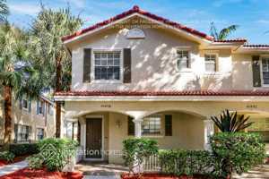 featured image of 4549 Highgate Dr #B