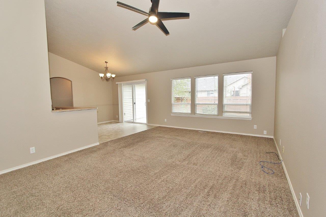 732 E New Rockrose Ct - Photo 5 of 35