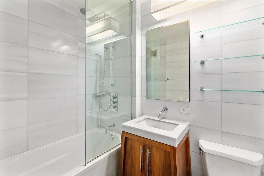 88 Greenwich St #80 - Photo 4 of 11