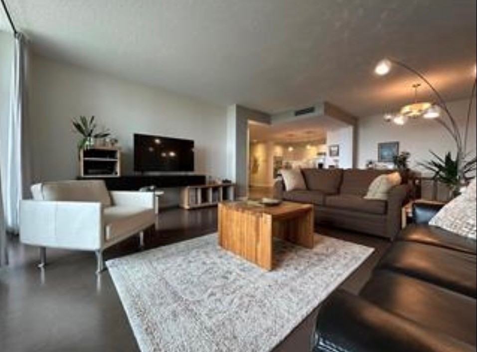 1803-323 Wellington Cres - Photo 6 of 17