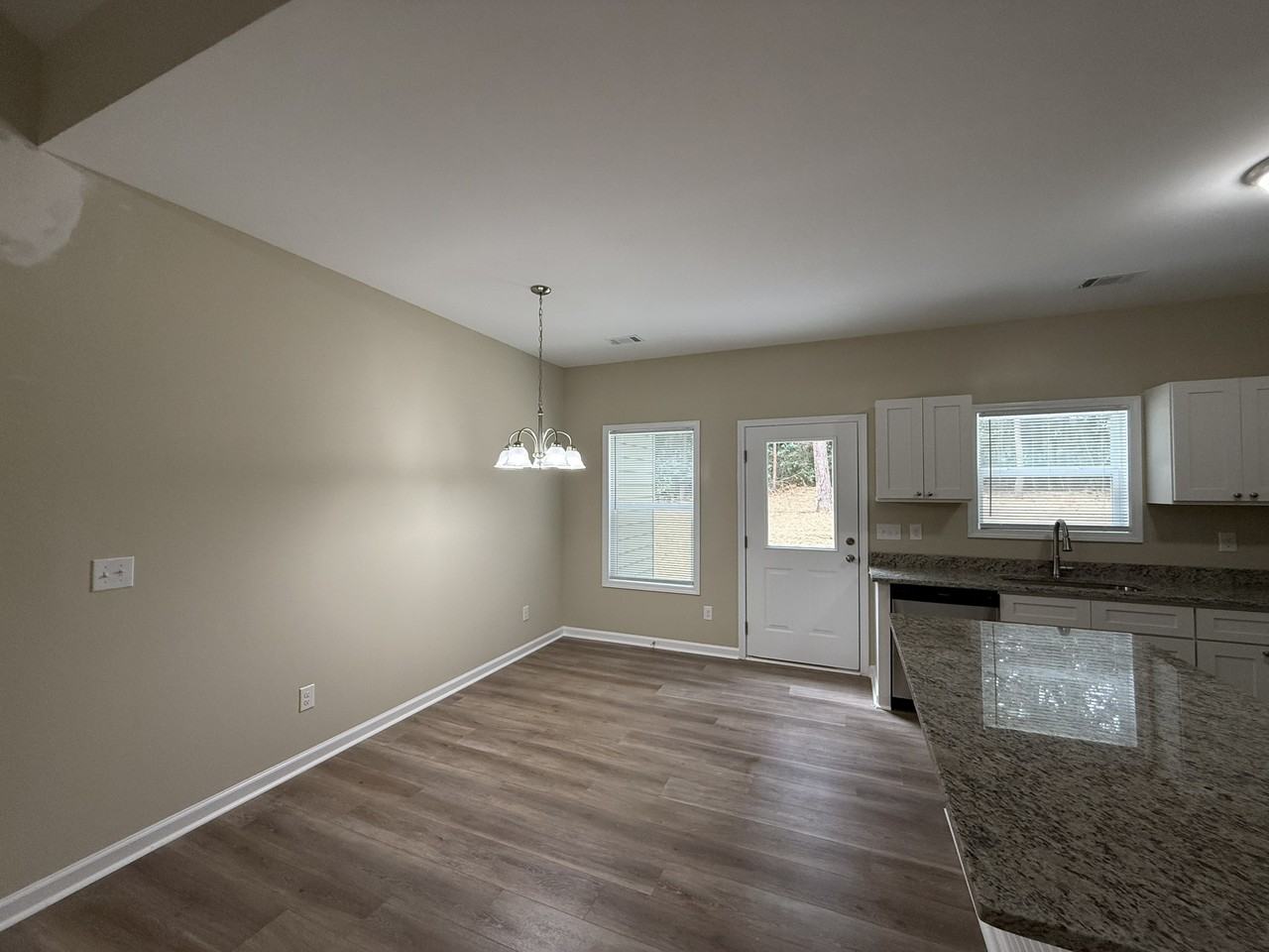 273 N Burson Ave #1 - Photo 6 of 21