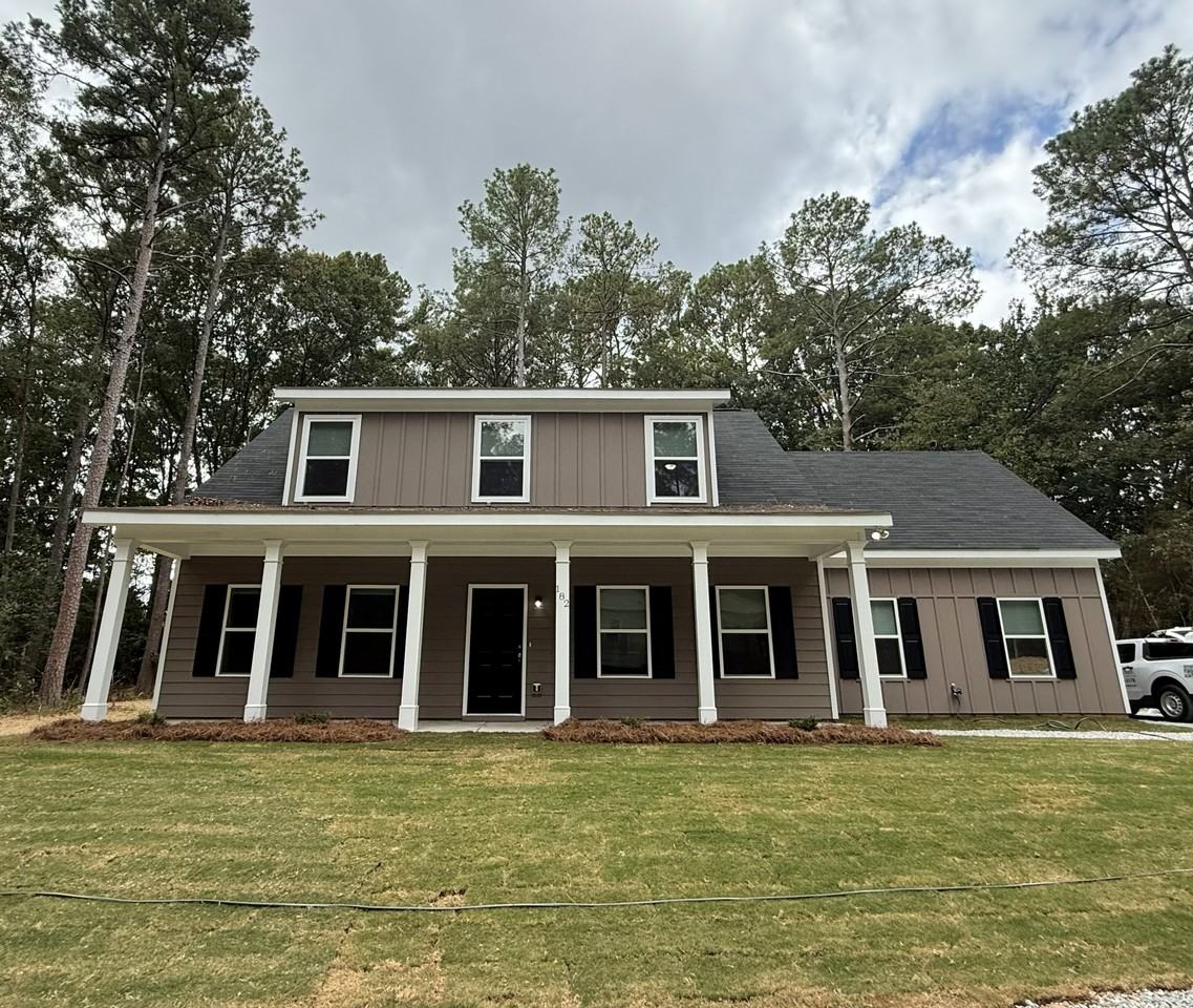 108 Whitehead Rd #1