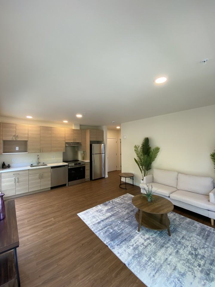 1439 Nw 60th St #207 - Photo 4 of 17