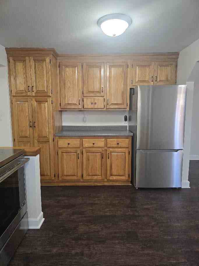 313 W Roberta Ave #1 - Photo 5 of 20
