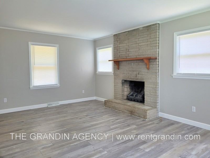 7670 Keaton Dr #1 - Photo 6 of 14