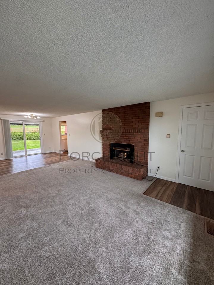 5969 Church Rd #1 - Photo 4 of 26